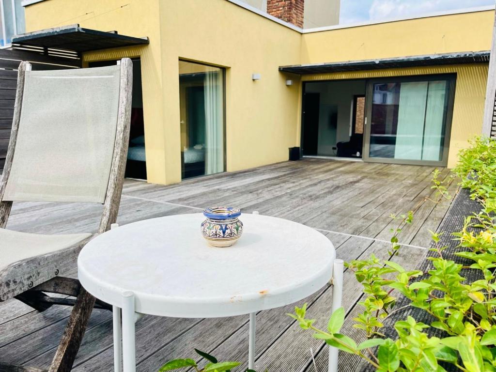 Apartament Down Town Penthouse With Private Parking Bruksela Zewnętrze zdjęcie